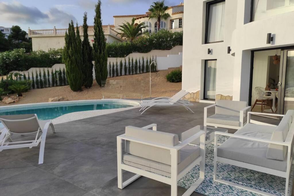 Precioso Apartamento En Una Villa Con Piscina En Cumbre Del Sol Moraira Benitachell Exterior foto