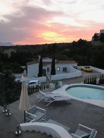 Precioso Apartamento En Una Villa Con Piscina En Cumbre Del Sol Moraira Benitachell Exterior foto